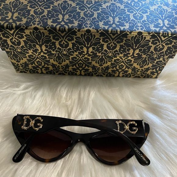 Dolce & Gabbana Sunglasses - Picture 10 of 13